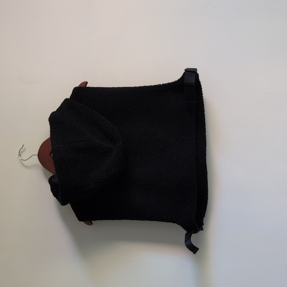 Cos Hood - Picture 3 of 4